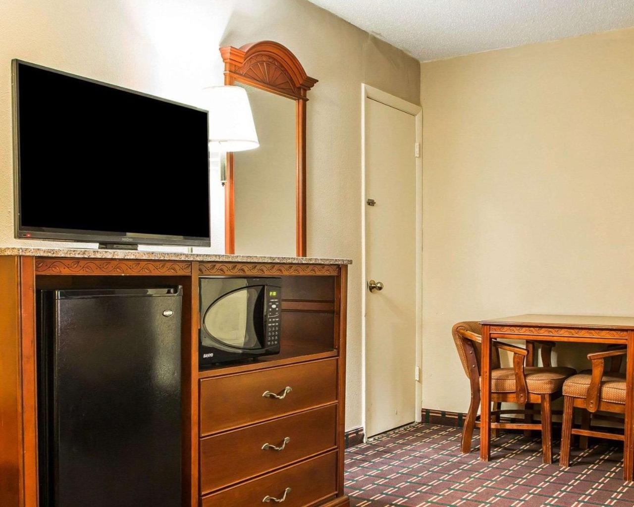 Rodeway Inn Montpelier Zewnętrze zdjęcie